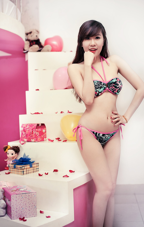 hot-girl-mang-bikini-18